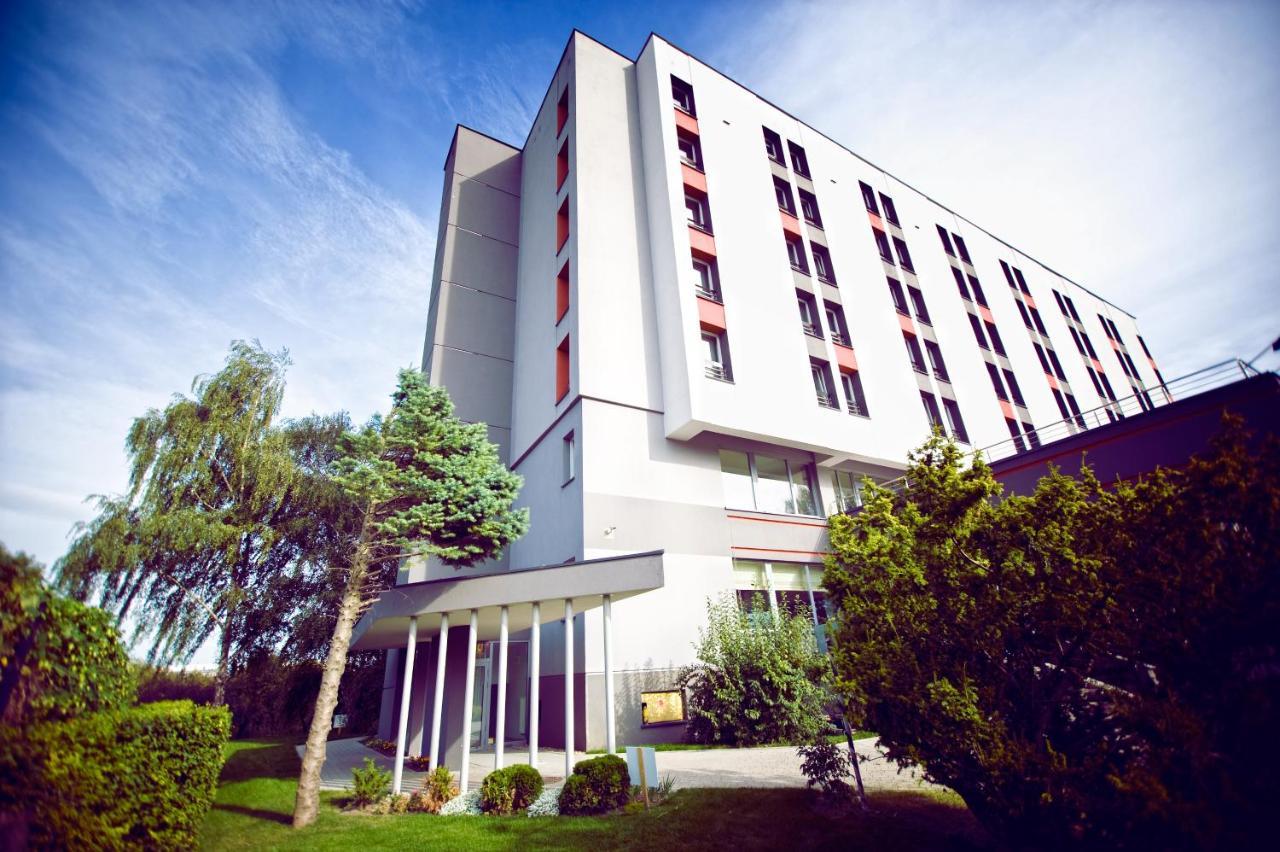 Hotel Slask Vratislav Exteriér fotografie