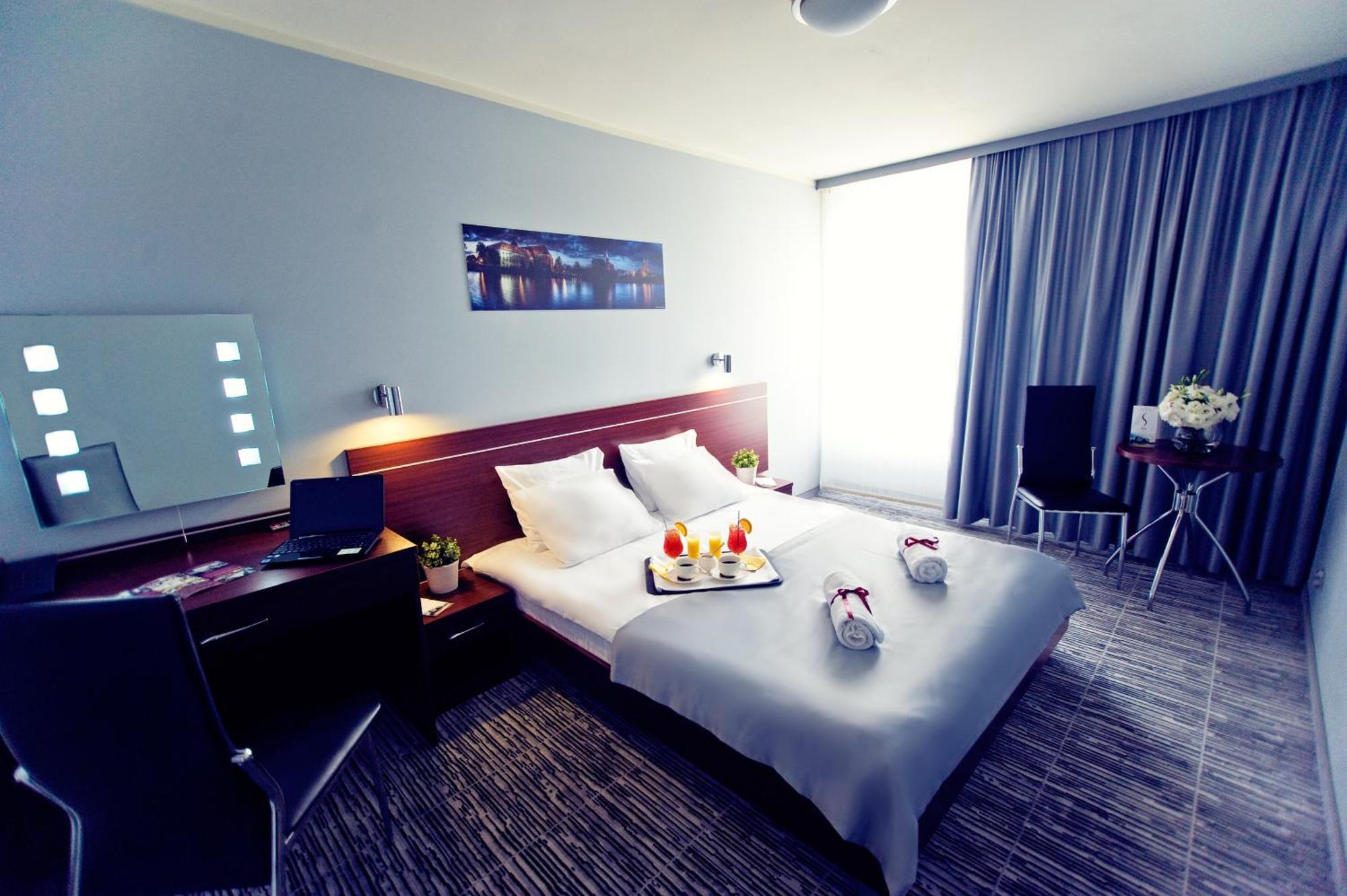 Hotel Slask Vratislav Exteriér fotografie