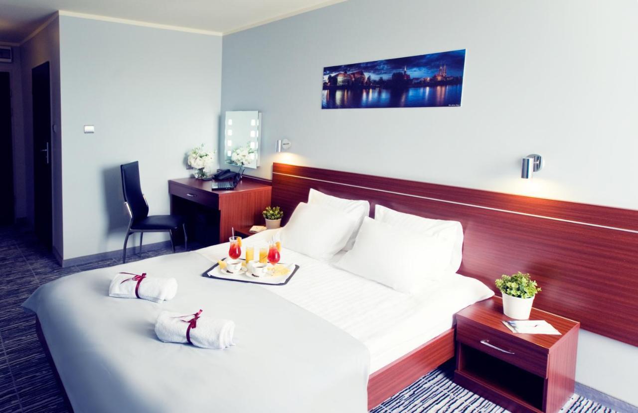 Hotel Slask Vratislav Exteriér fotografie